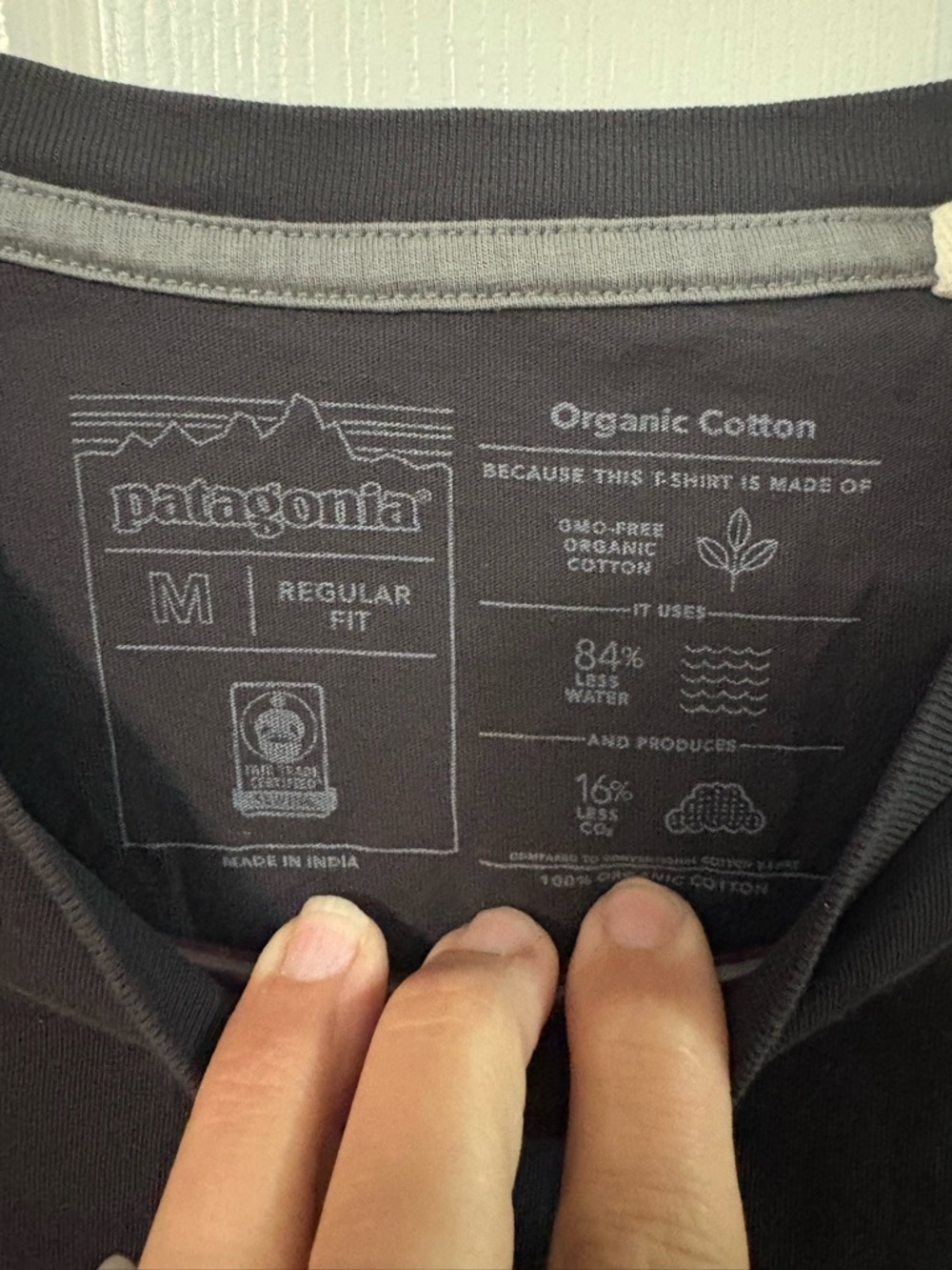Patagonia Mens P-6 Mission Organic T-Shirt - Picture 4 of 4